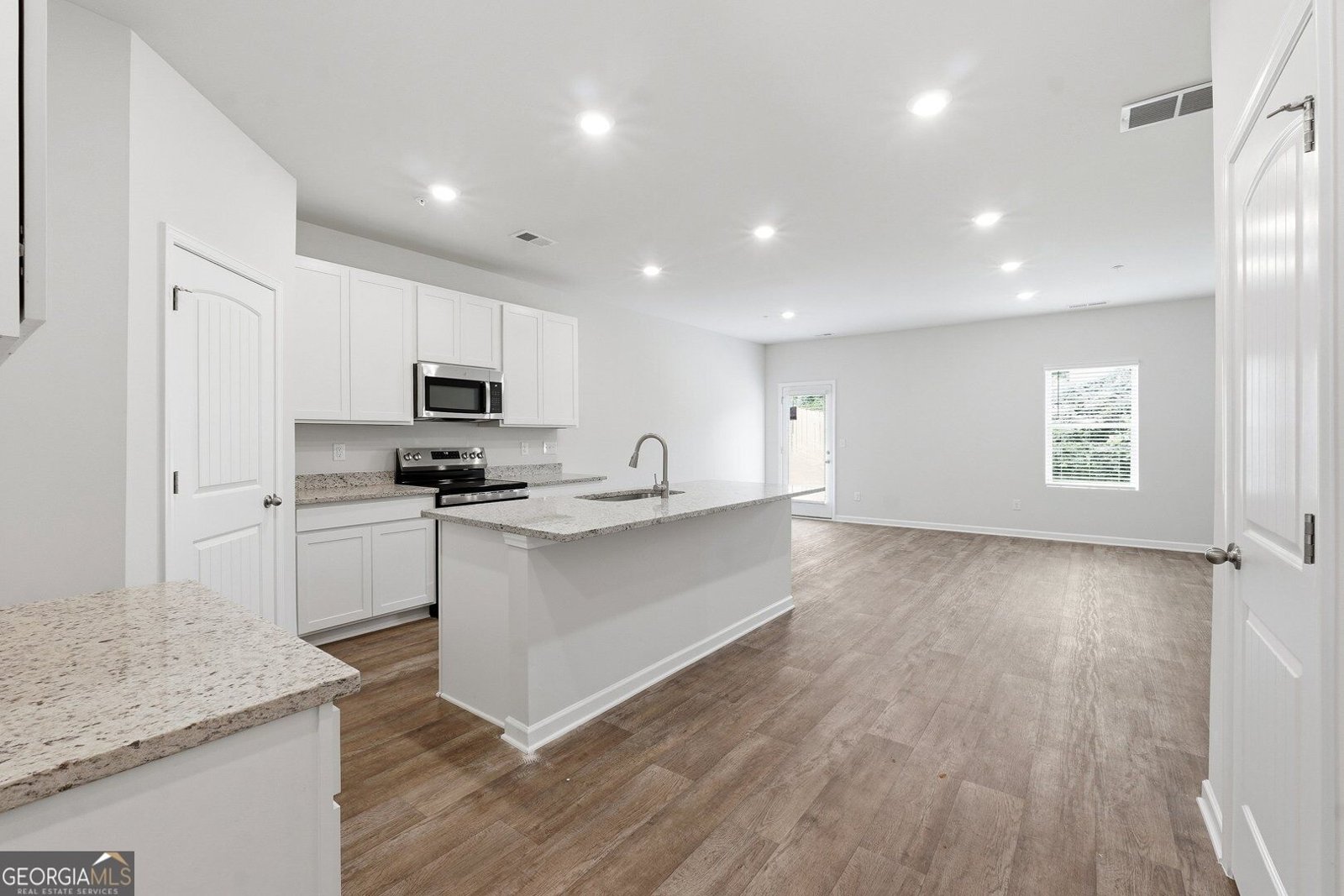 8330 Columbia Court Palmetto - Photo 17