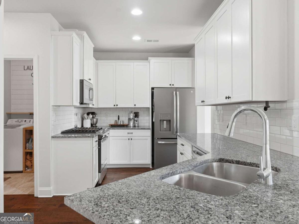 147 Fieldbrook Crossing Canton - Photo 9