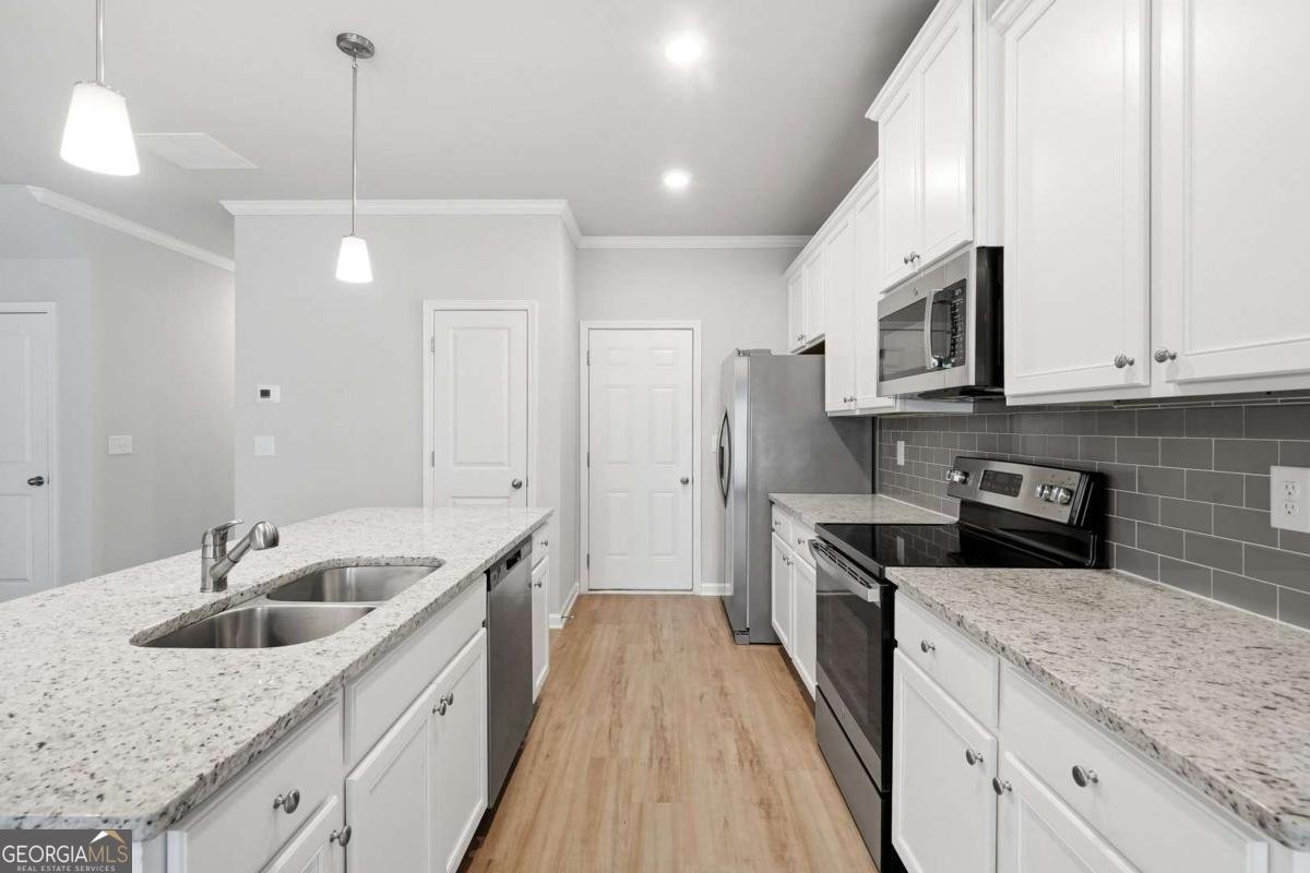 5350 Fox Den Road Oakwood - Photo 11