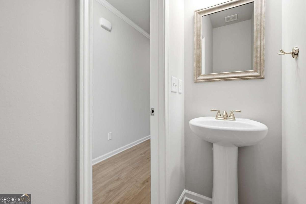 5350 Fox Den Road Oakwood - Photo 25