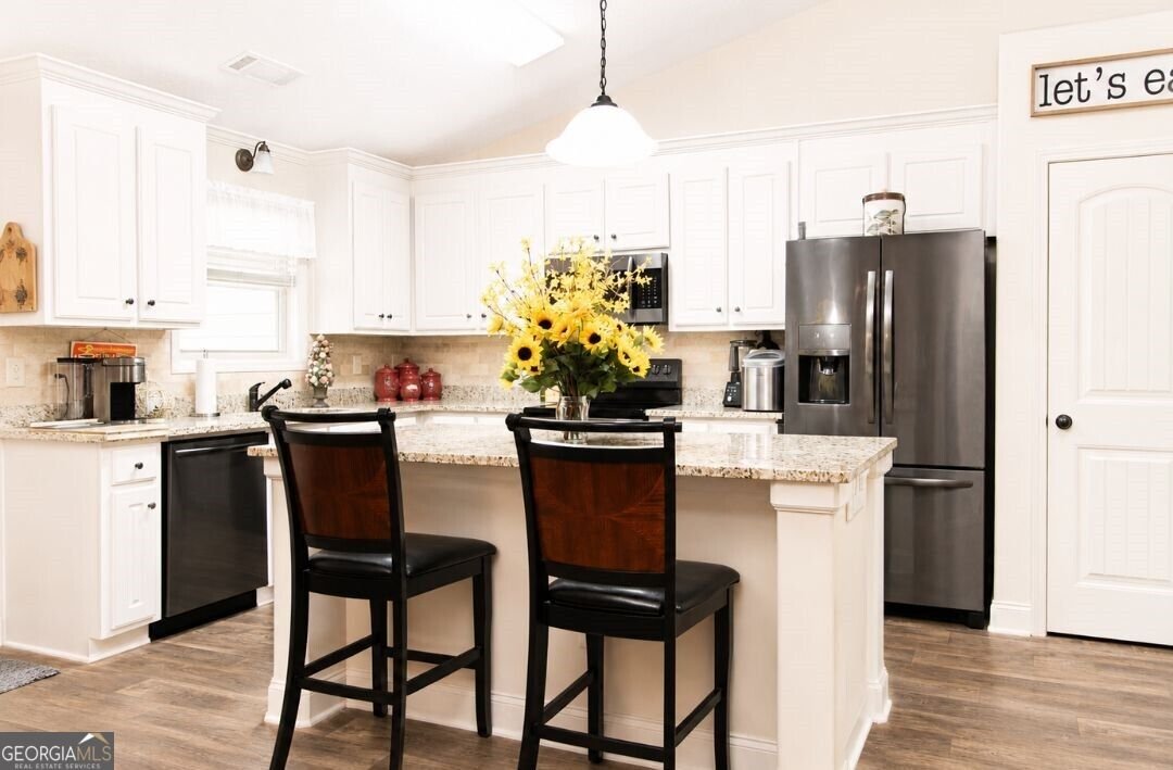 107 Cooper Court Statham - Photo 9