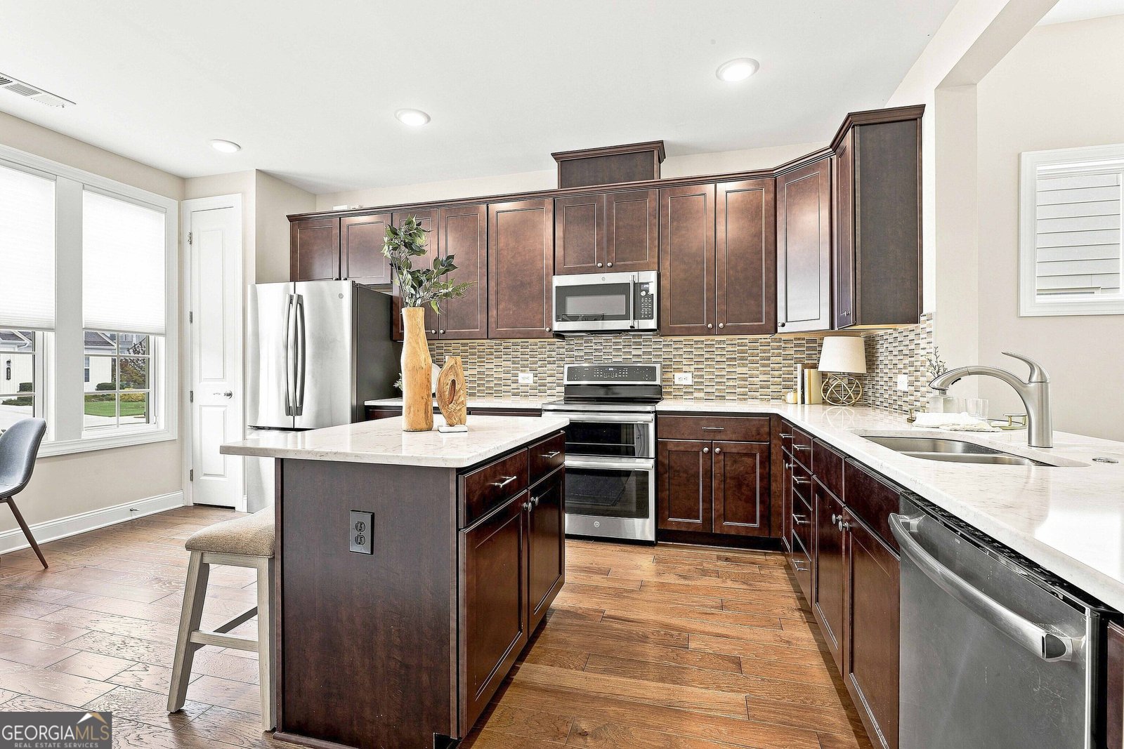 222 Silver Maple Court Peachtree City - Photo 9