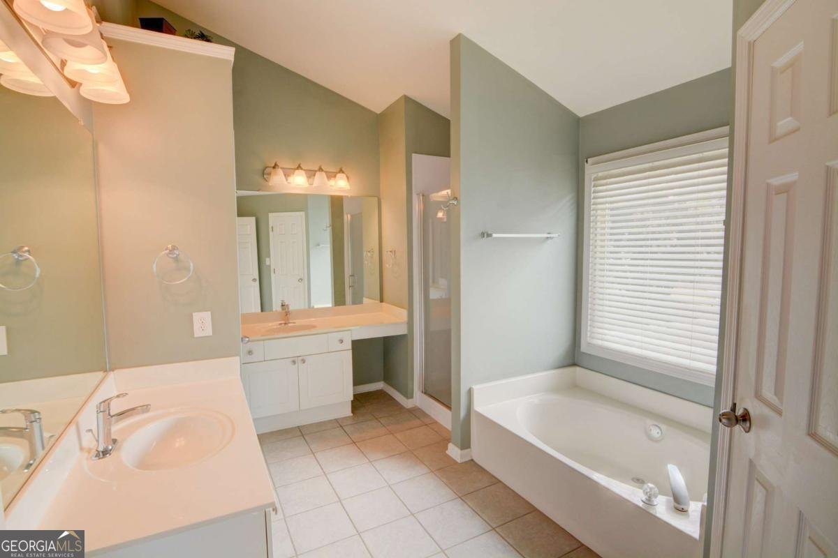 2640 Gentry Walk Court Cumming - Photo 32