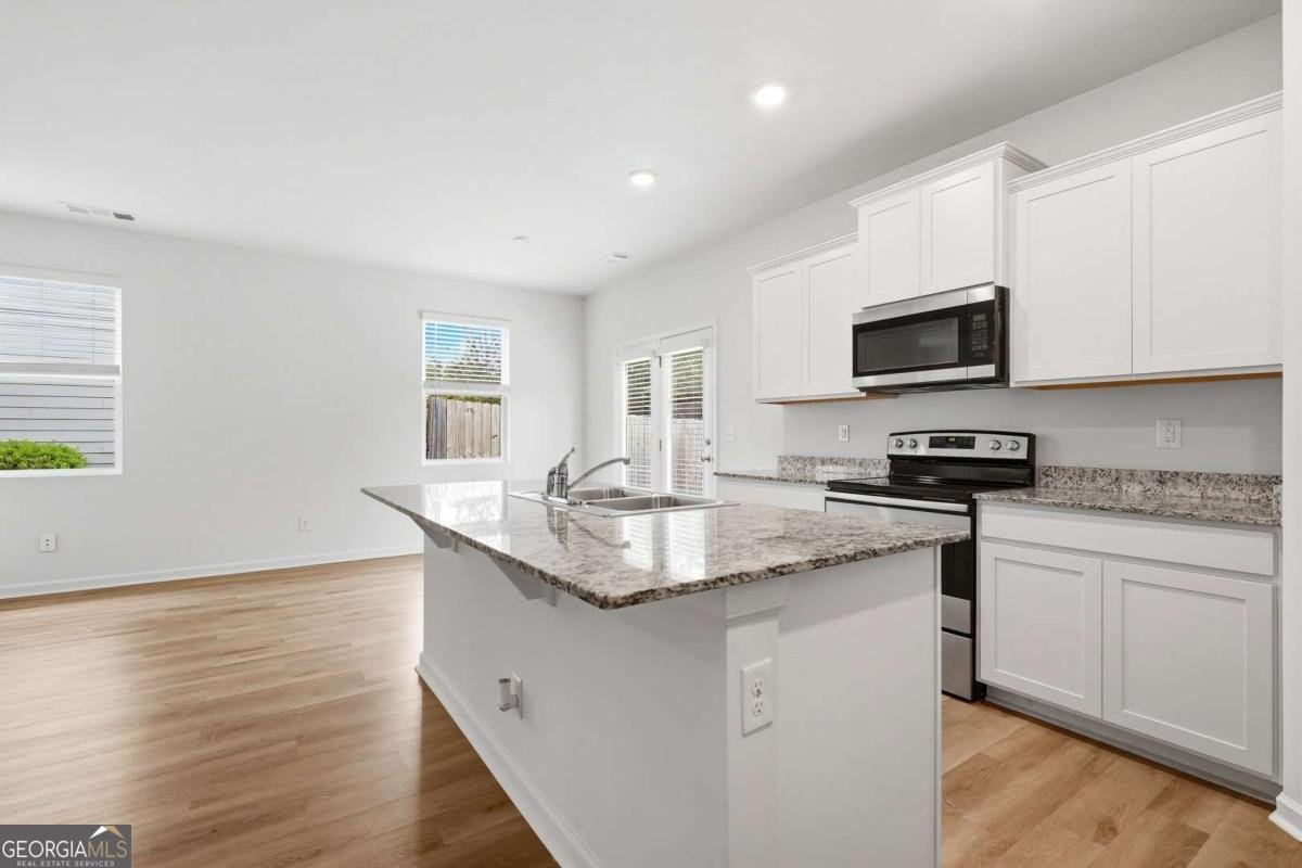 5260 Barberry Avenue Oakwood - Photo 10