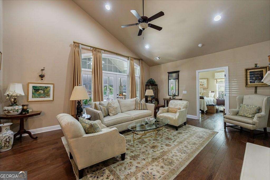 120 Chastain Road Kennesaw - Photo 7