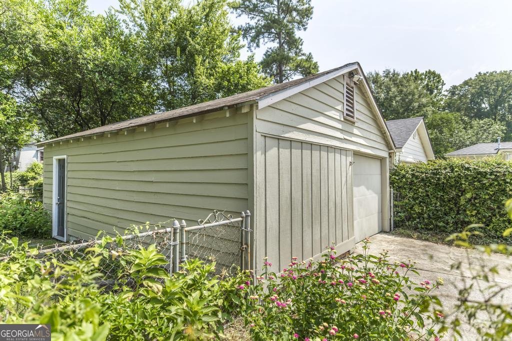 2235 Elmridge Drive Macon - Photo 33