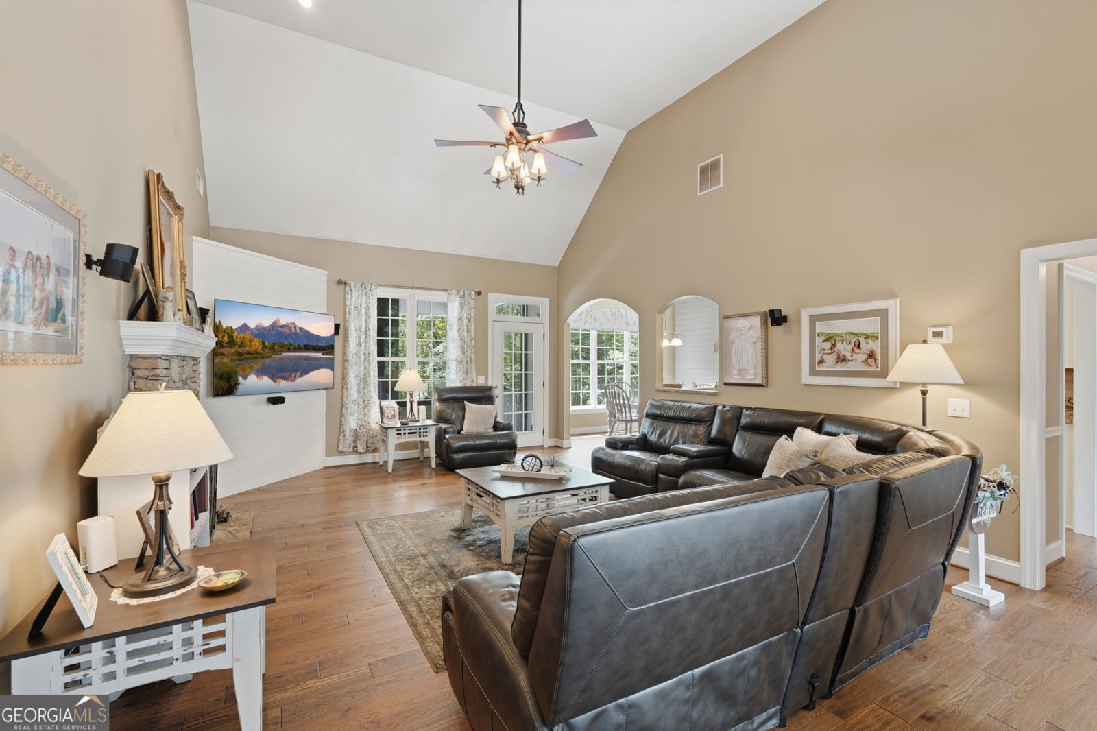 8665 Bay Drive Gainesville - Photo 12