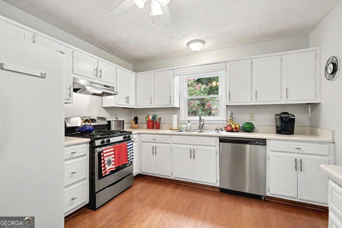 4155 Stephanie Circle Conyers - Photo 13