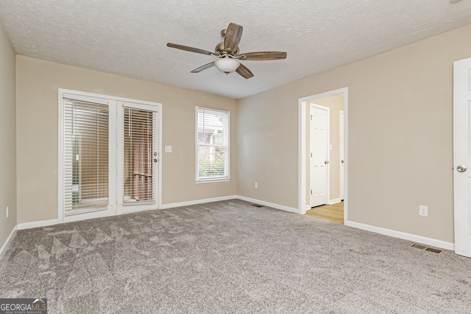 8183 Silver Oaks Court Jonesboro - Photo 10