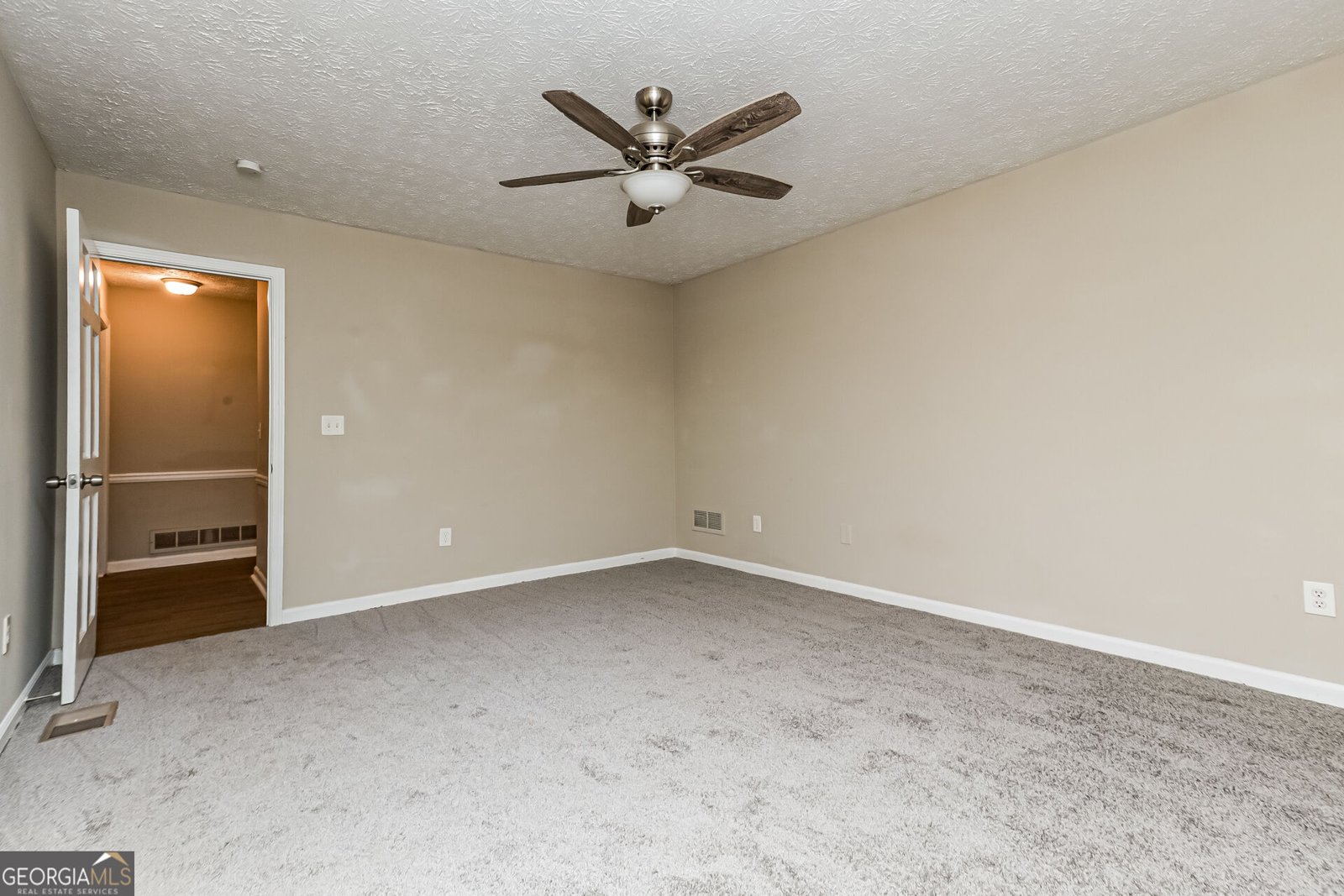 8183 Silver Oaks Court Jonesboro - Photo 11