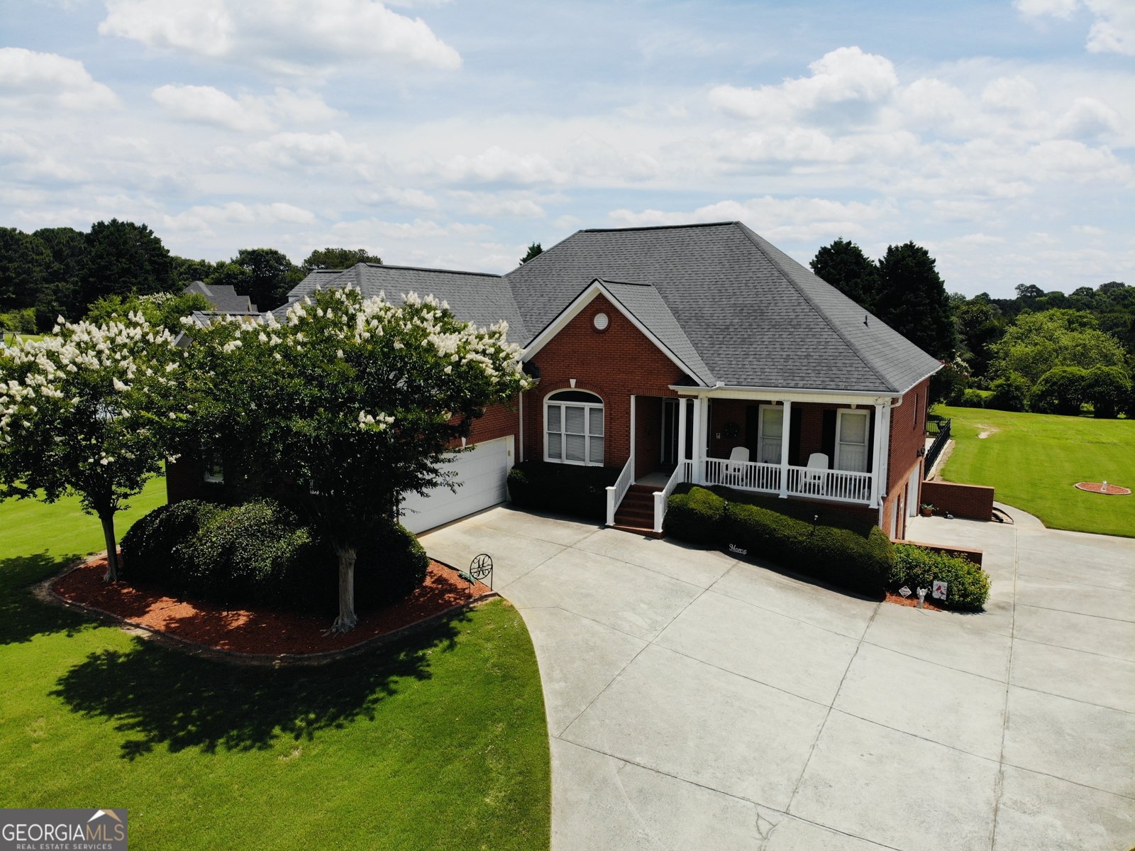 2909 N Sharon Church Road Loganville - main photo