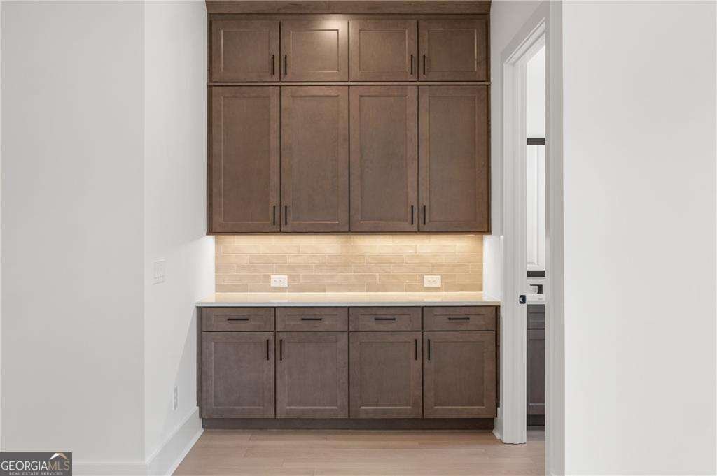 2248 Crestview Drive Atlanta - Photo 37