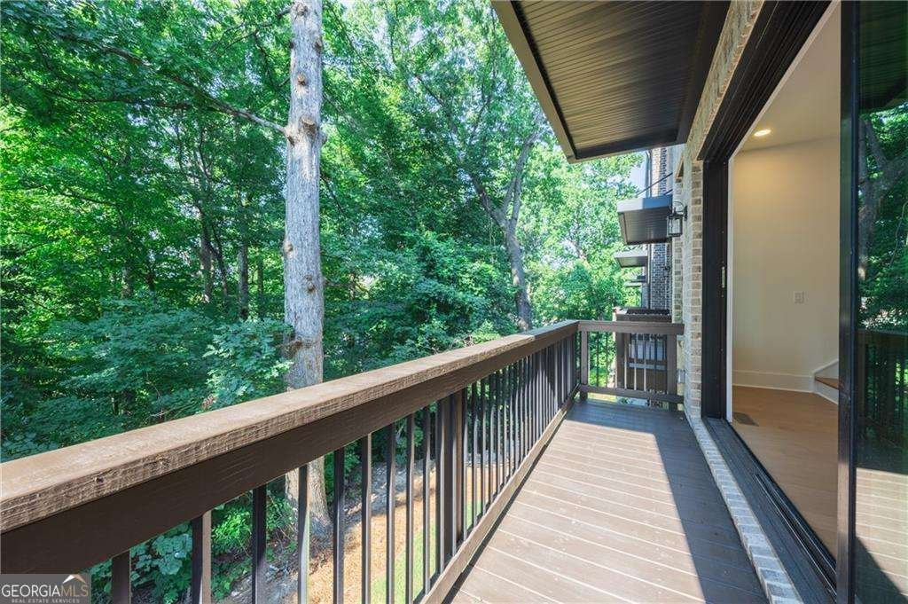 2248 Crestview Drive Atlanta - Photo 41