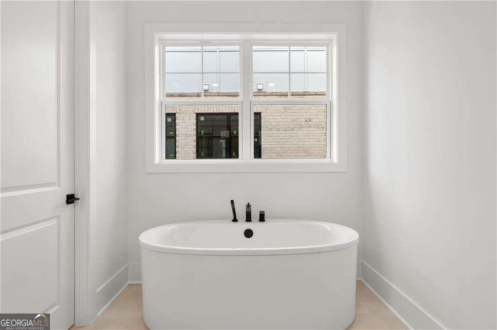 2248 Crestview Drive Atlanta - Photo 47