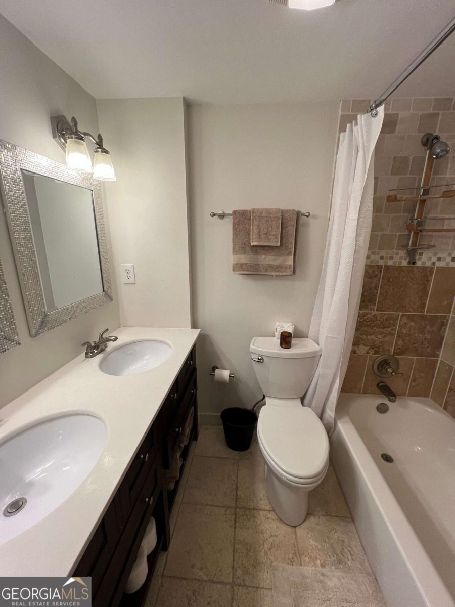 9010 B-1 Prestige Lane Gainesville - Photo 15