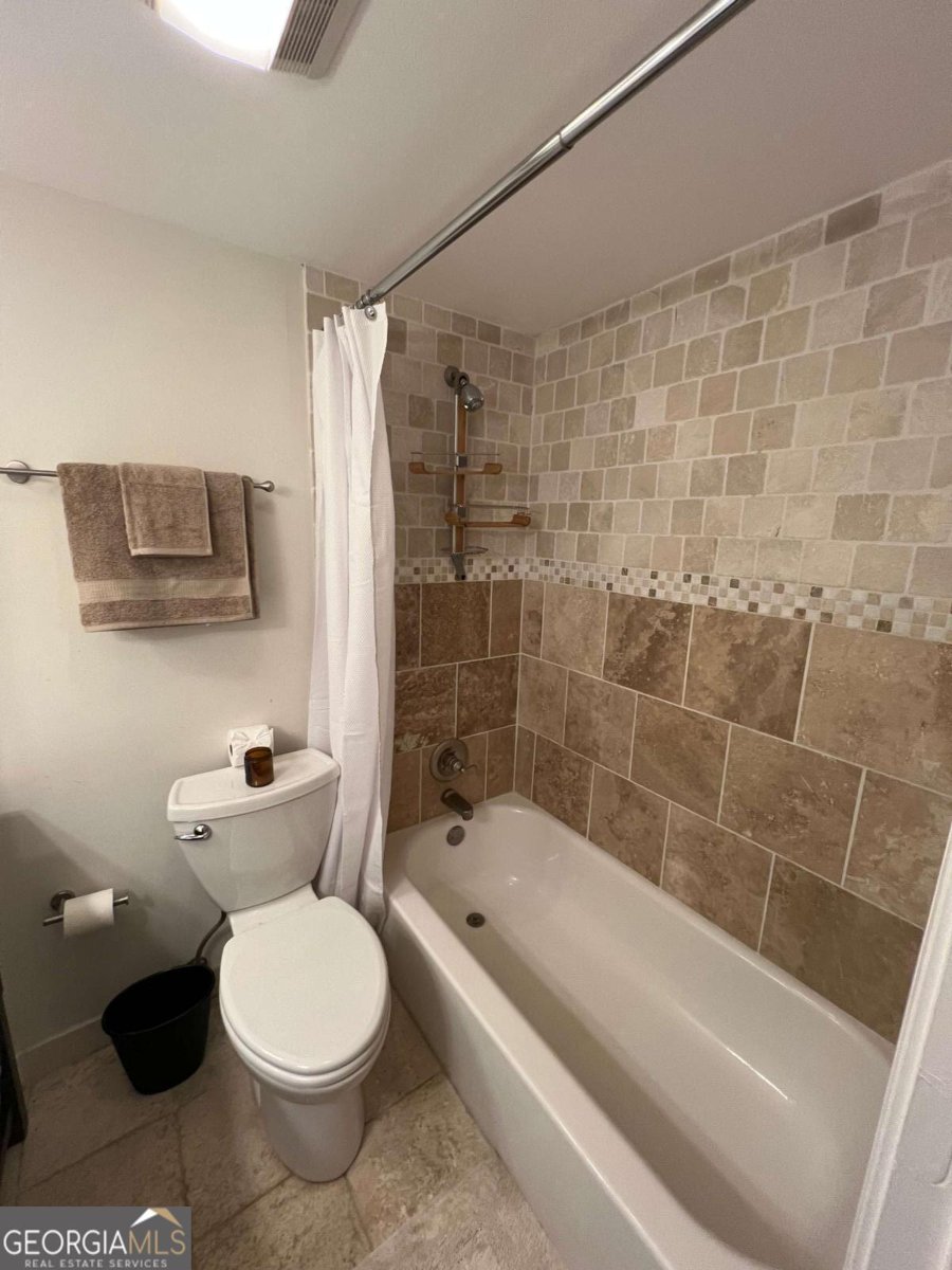 9010 B-1 Prestige Lane Gainesville - Photo 16