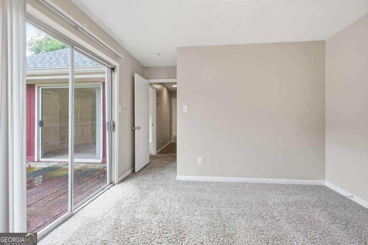 1384 Huntsmen Glen Riverdale - Photo 16