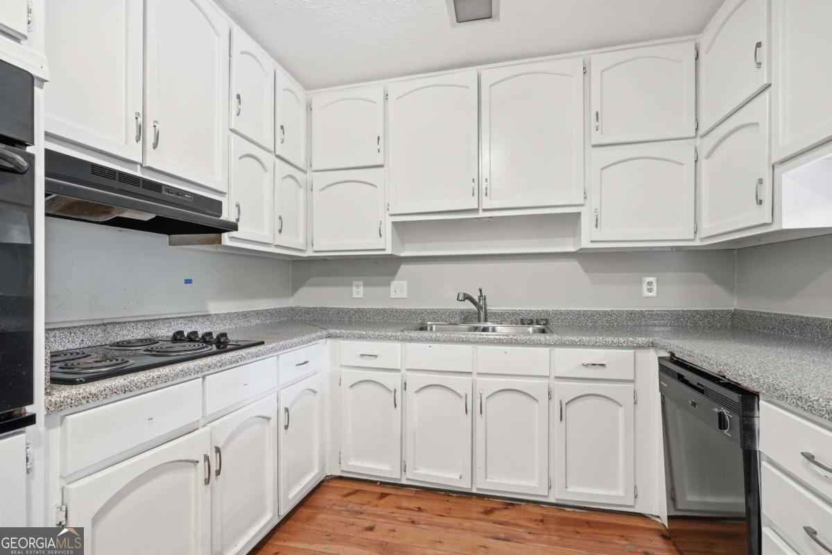 1384 Huntsmen Glen Riverdale - Photo 8