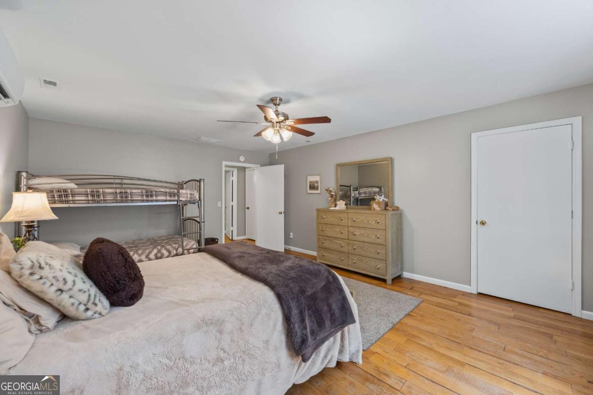 439 Nighthawk View Demorest - Photo 22