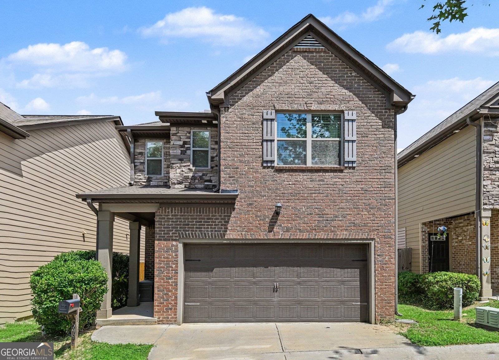 5996 Nile Court Atlanta - main photo