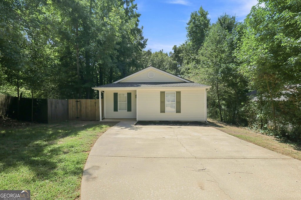9185 HORSESHOE BND Gainesville - main photo