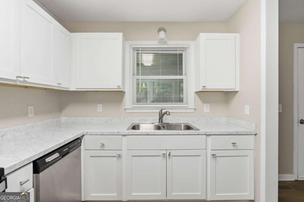 2333 Donnie Lee Drive Gainesville - Photo 9