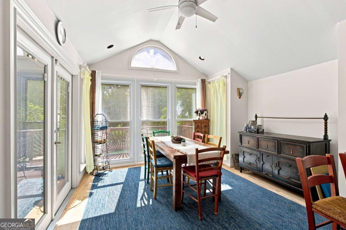 4361 Bishop Lake Road Marietta - Photo 10