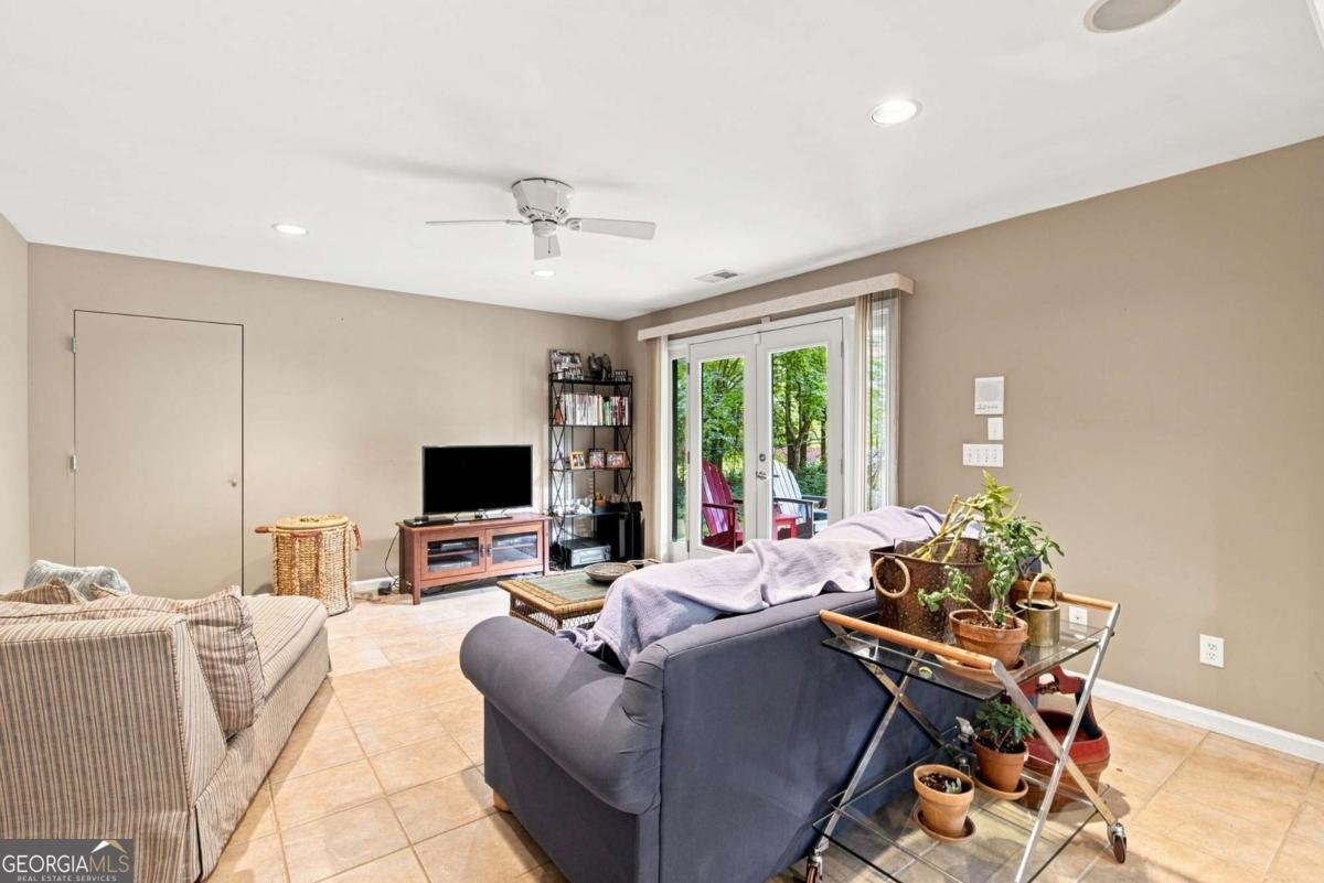 4361 Bishop Lake Road Marietta - Photo 33