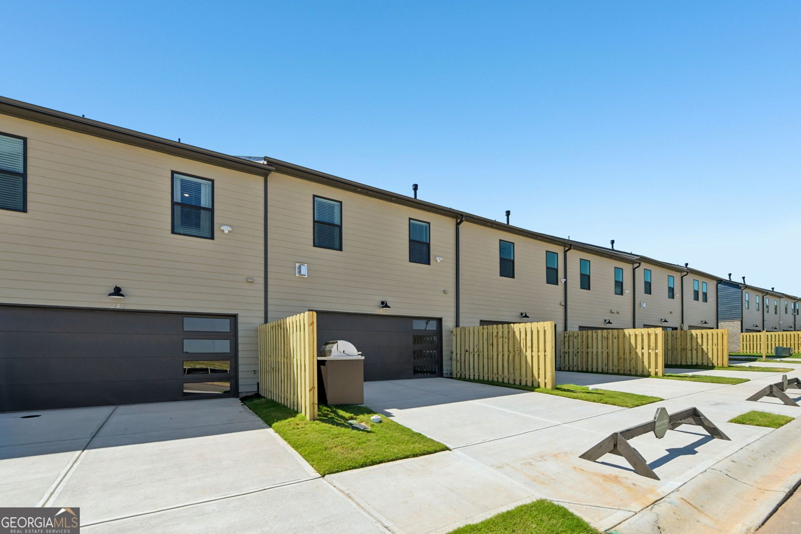 307 Barracks Way Hoschton - Photo 33
