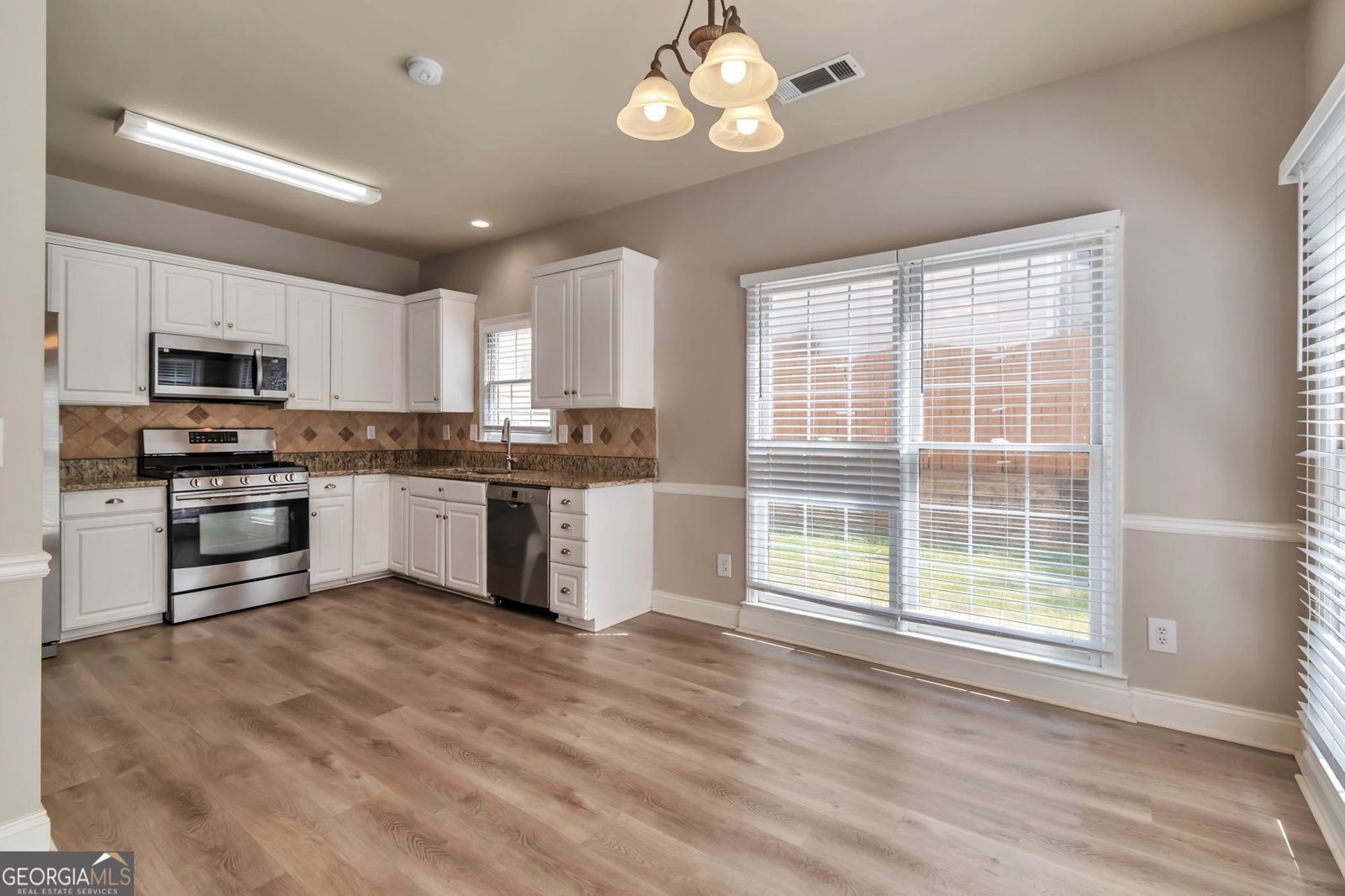 1444 Oglethorpe Drive Suwanee - Photo 16