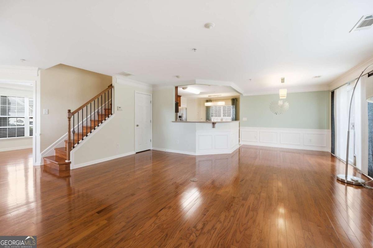 251 Balaban Circle Woodstock - Photo 6
