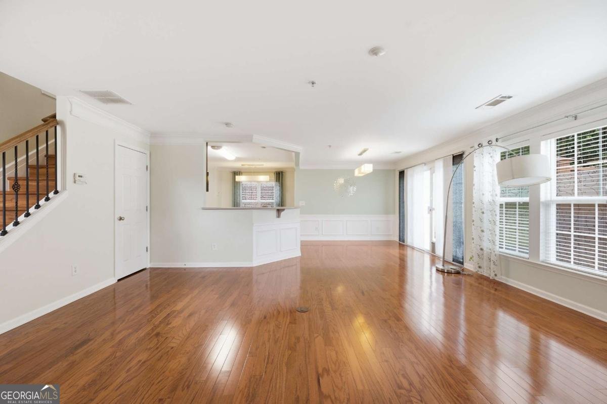 251 Balaban Circle Woodstock - Photo 7