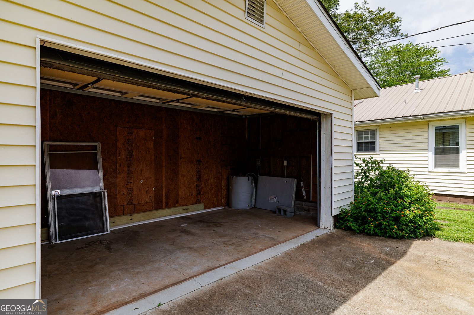382 Elizabeth Street Commerce - Photo 47