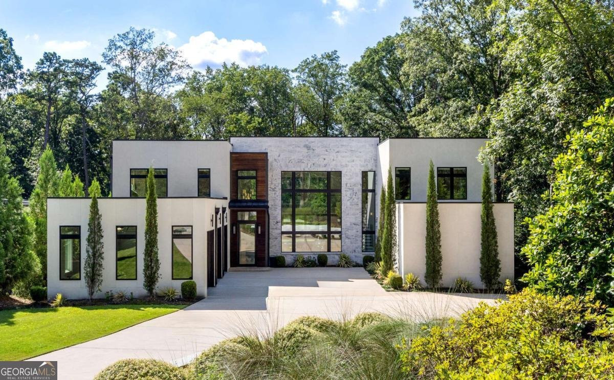 1105 Moores Mill Road Atlanta - main photo