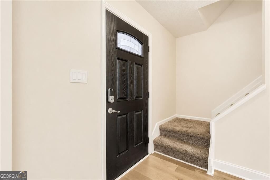 235 Barrington Drive Roswell - Photo 11