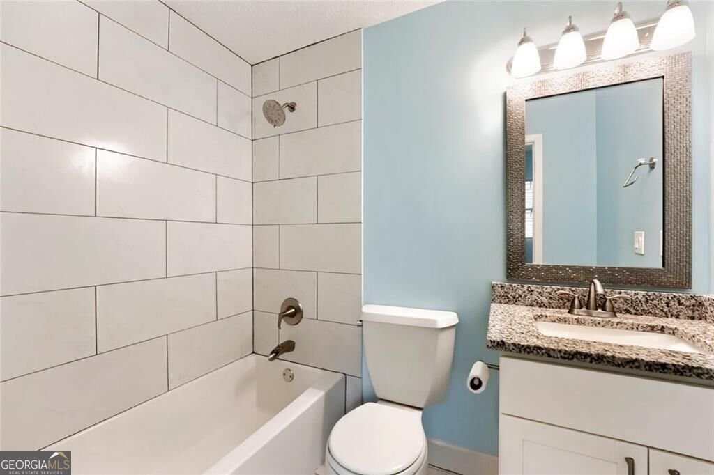 235 Barrington Drive Roswell - Photo 17