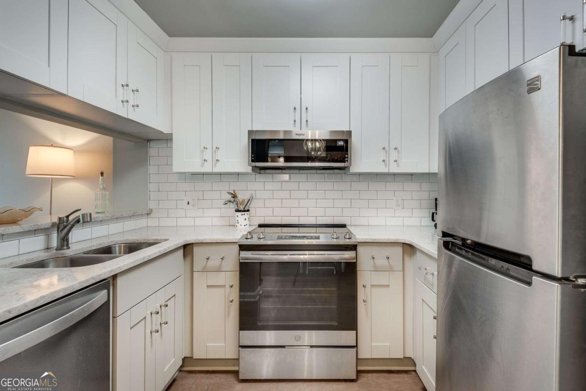 1800 Clairmont Lake Decatur - Photo 10