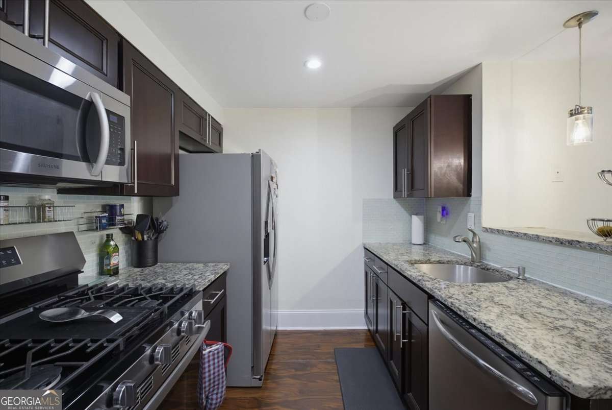 1366 Keys Lake Drive Atlanta - Photo 8