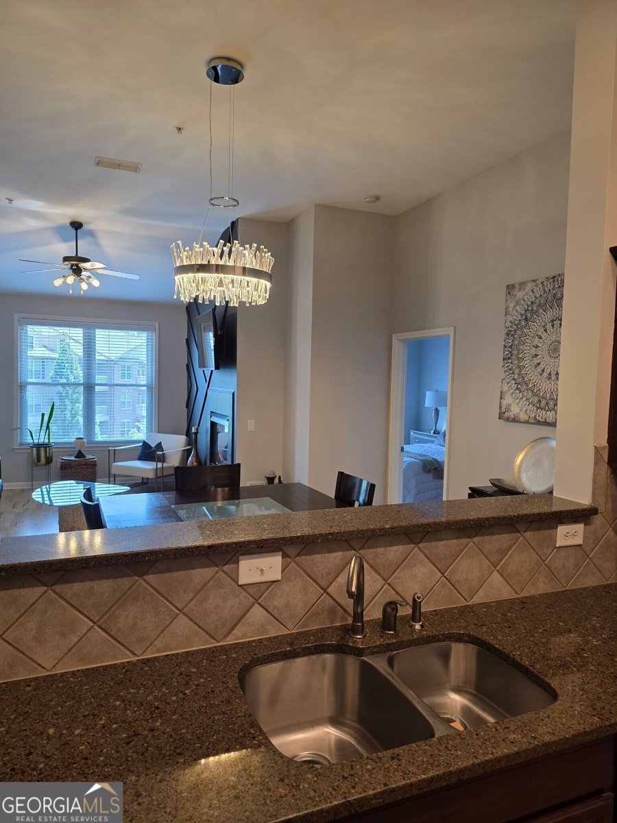 4805 Village Way Smyrna - Photo 15