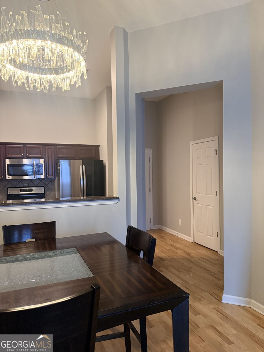4805 Village Way Smyrna - Photo 8