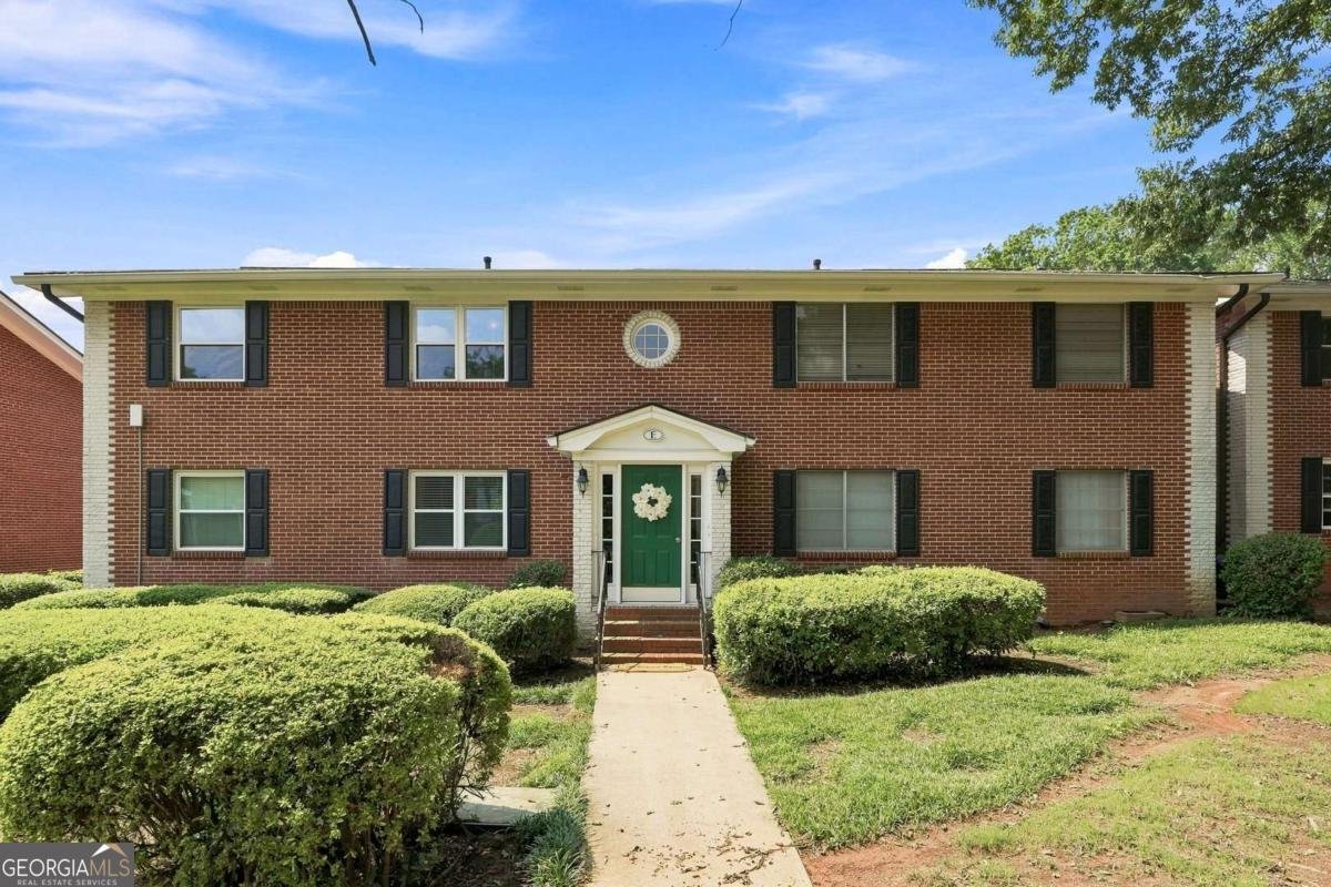 4282 Roswell Road Atlanta - main photo