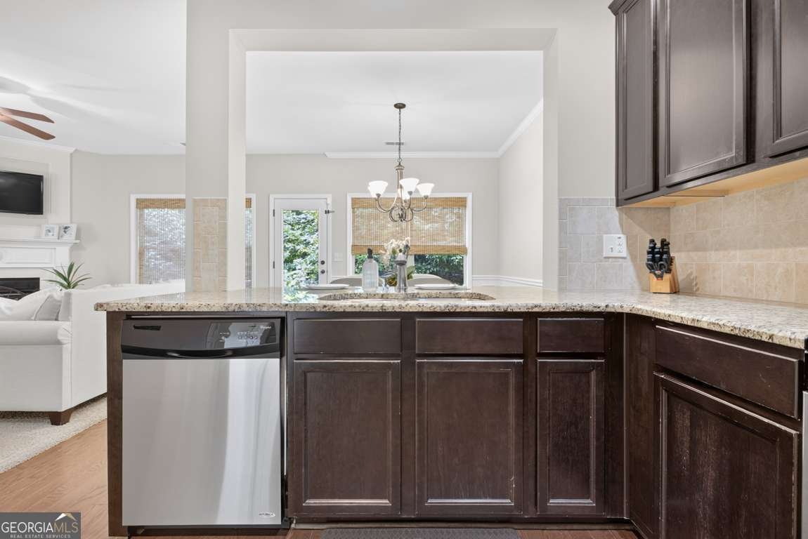 1674 Maplecliff Way Buford - Photo 14