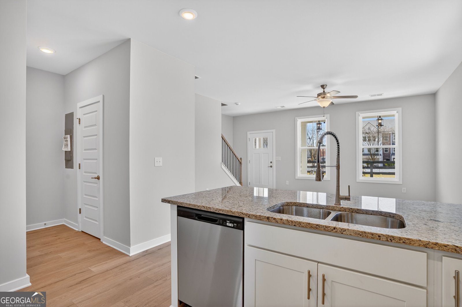 360 Dempsey Drive Fayetteville - Photo 7