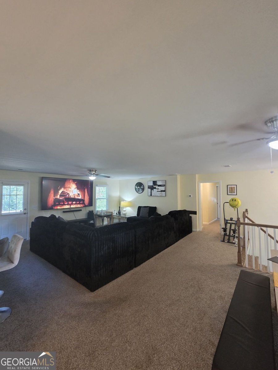 869 April Drive Conyers - Photo 7