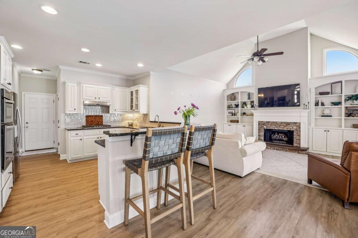 300 Crown Vetch Lane Alpharetta - Photo 7