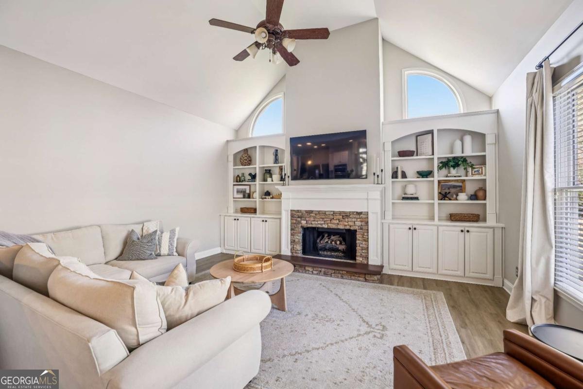 300 Crown Vetch Lane Alpharetta - Photo 8
