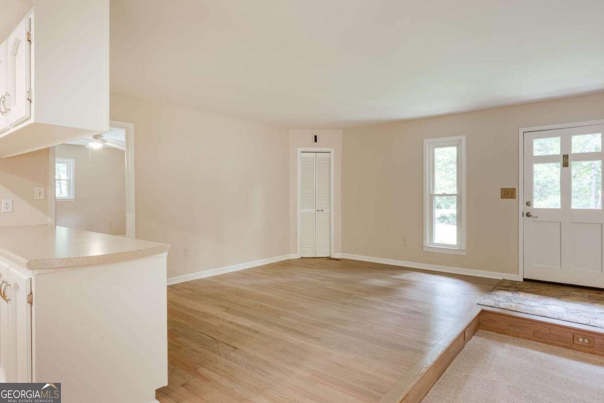 110 Pioneer Drive Athens - Photo 6