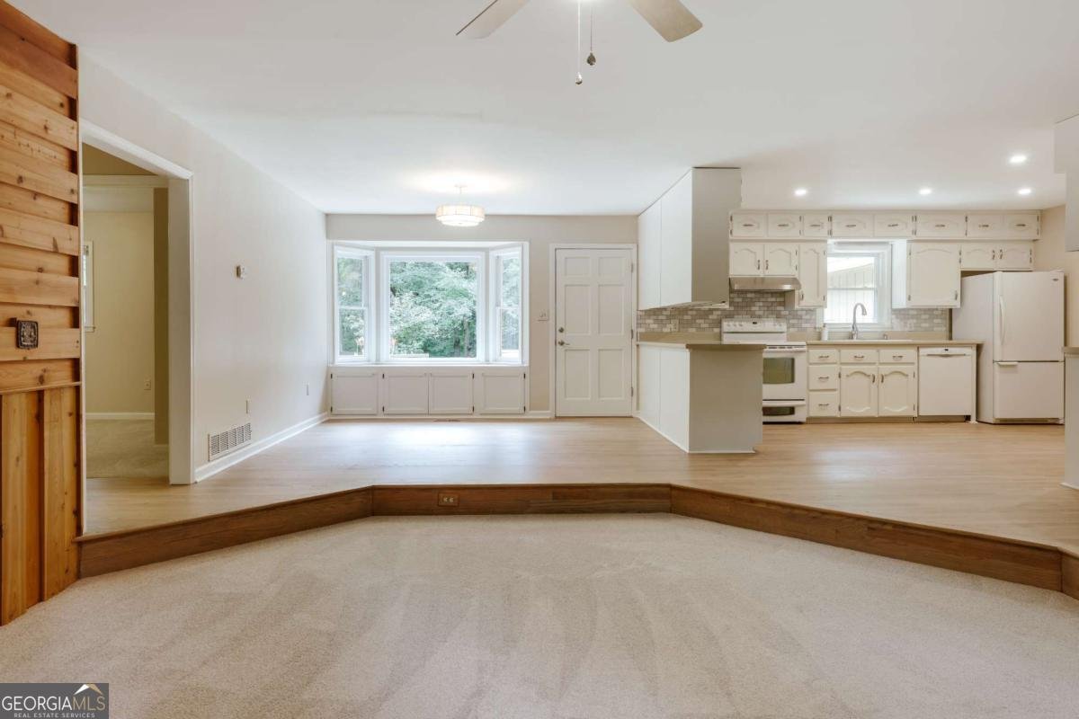 110 Pioneer Drive Athens - Photo 7