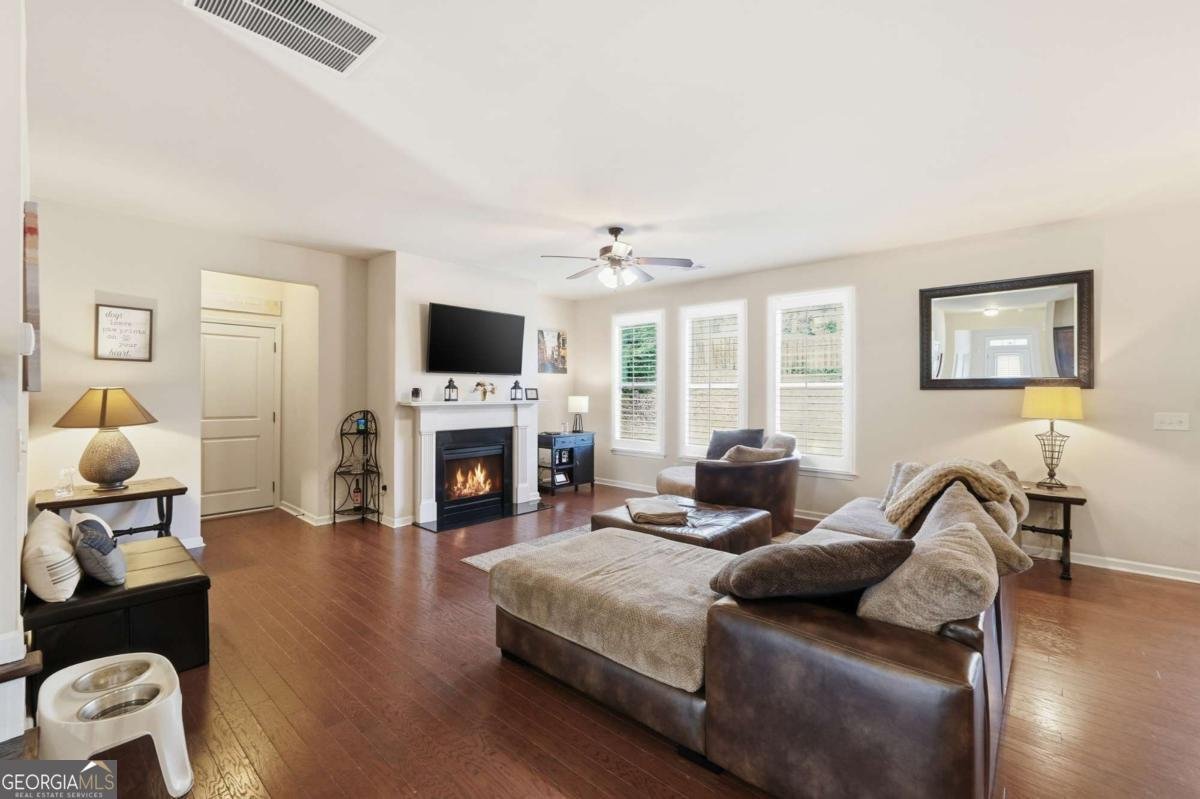 7232 Lake Sterling Boulevard Flowery Branch - Photo 10