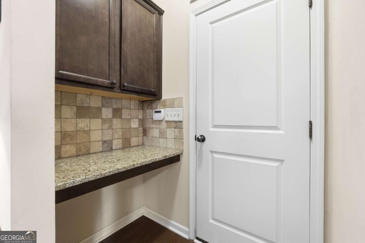 7232 Lake Sterling Boulevard Flowery Branch - Photo 15